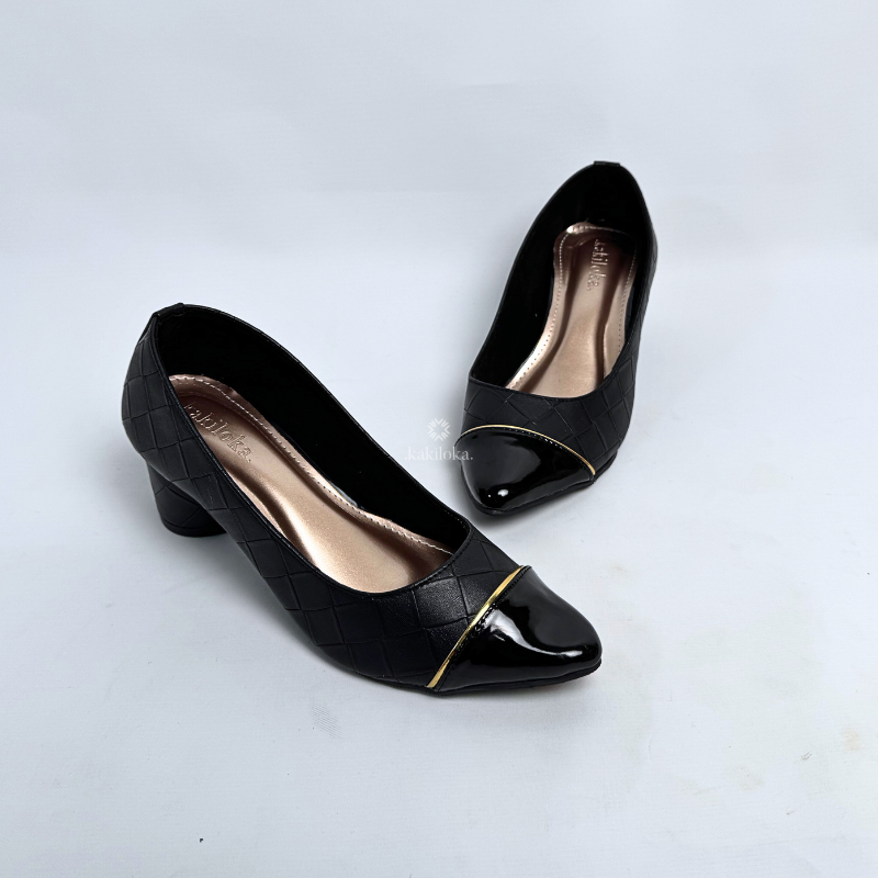 Naumi Sepatu Heels Wanita